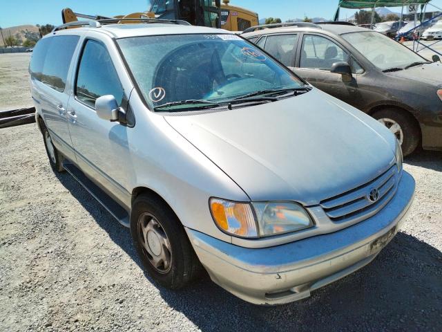 Photo 1 from auction – 2002 TOYOTA SIENNA LE with VIN 4T3ZF13C52U415590