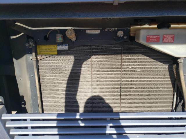 Photo 7 from auction – 2005 FREIGHTLINER CHASSIS X with VIN 4UZAAHBV55CU31282