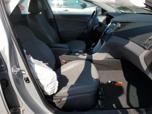 Photo 5 from auction – 2011 HYUNDAI SONATA SE with VIN 5NPEC4AC6BH063932