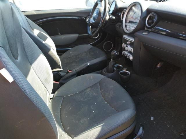Photo 5 from auction – 2010 MINI COOPER with VIN WMWMF3C56ATZ67430