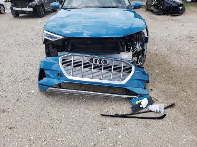Photo 9 from auction – 2019 AUDI E-TRON PRE with VIN WA1LAAGE2KB022018