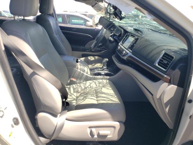 Фото 5 с аукциона – 2016 TOYOTA HIGHLANDER с VIN 5TDDKRFH6GS251447