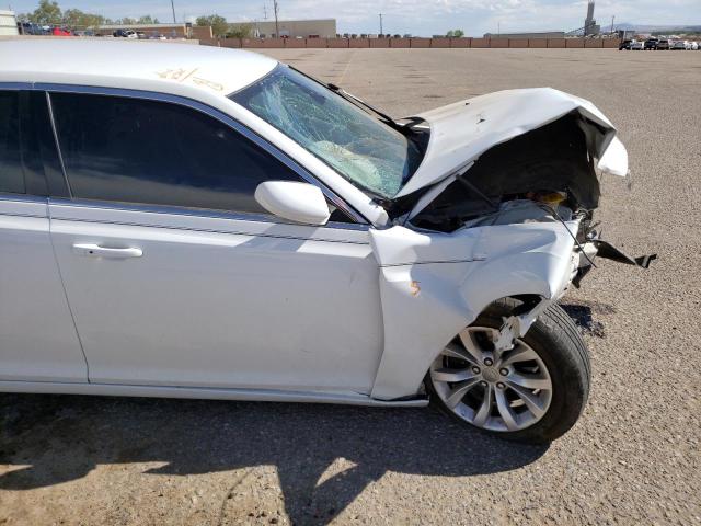 Photo 9 from auction – 2016 CHRYSLER 300 LIMITE with VIN 2C3CCAAG0GH206824