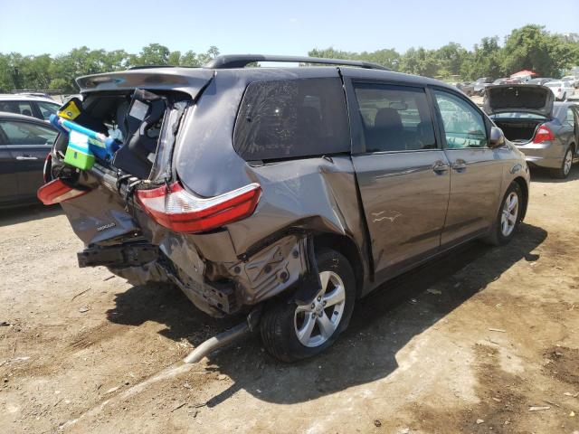 Photo 4 from auction – 2015 TOYOTA SIENNA LE with VIN 5TDKK3DC6FS668335