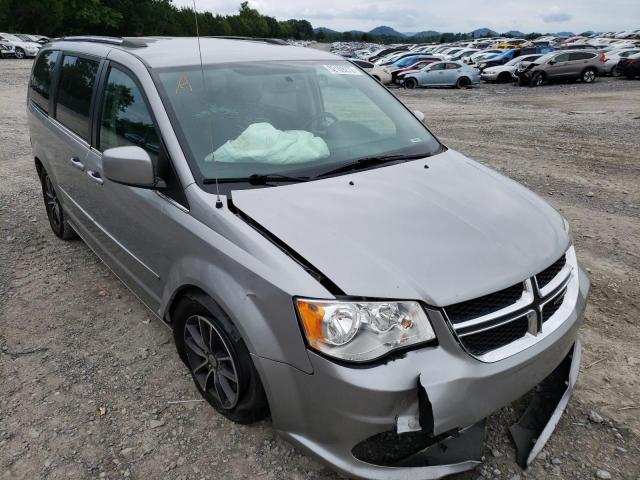 DODGE GRAND CARA 2017 with VIN 2C4RDGCG6HR612184 - Photo from auction
