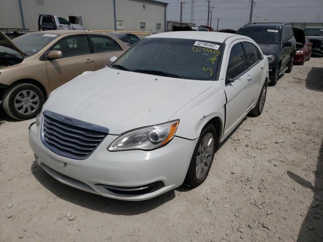 Photo 2 from auction – 2013 CHRYSLER 200 LX with VIN 1C3CCBAB5DN622543