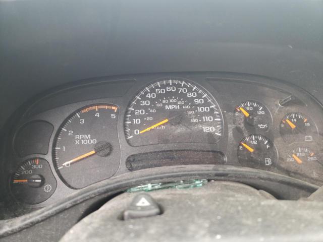 Photo 8 from auction – 2005 CHEVROLET SILVERADO with VIN 1GCJK332X5F903645