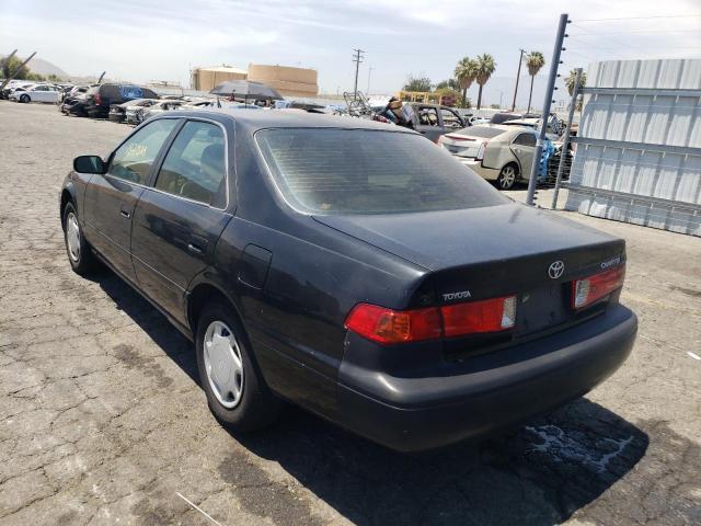 Photo 3 from auction – 2000 TOYOTA CAMRY CE with VIN 4T1BG22K6YU716240