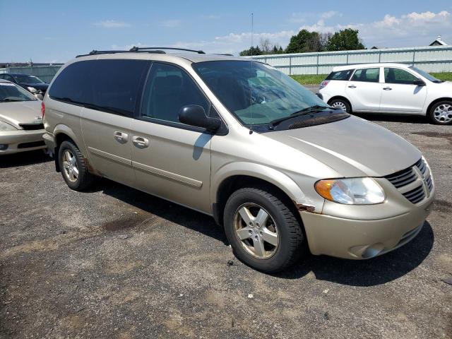 DODGE GRAND CARA 2005 with VIN 2D4GP44L55R271903 - Photo from auction
