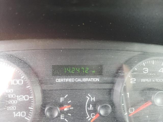 Photo 8 from auction – 2006 FORD CROWN VICT with VIN 2FAFP71W26X154856