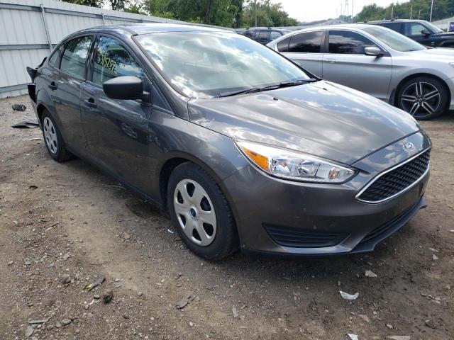 FORD FOCUS S 2016 with VIN 1FADP3E26GL266999 - Photo from auction
