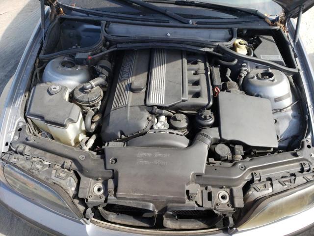 Photo 7 from auction – 2005 BMW 325 I with VIN WBAET37435NJ89371