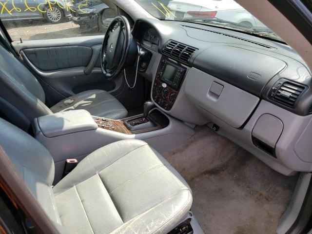 Photo 5 from auction – 2000 MERCEDES-BENZ ML 320 with VIN 4JGAB54E4YA165844