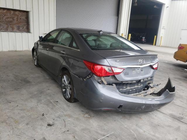 Photo 3 from auction – 2013 HYUNDAI SONATA SE with VIN 5NPEC4AC7DH766491