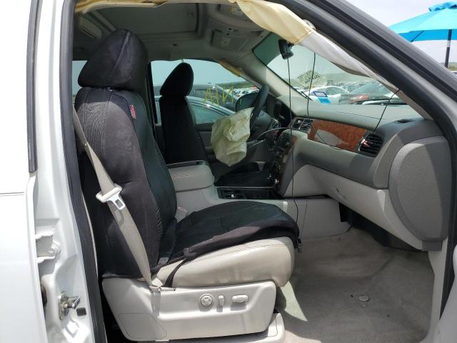 Photo 5 from auction – 2007 CHEVROLET AVALANCHE with VIN 3GNEC12017G127921