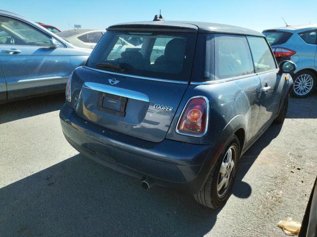 Photo 4 from auction – 2010 MINI COOPER with VIN WMWMF3C56ATZ67430