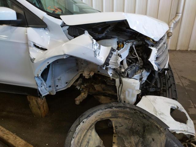 Photo 9 from auction – 2017 FORD ESCAPE SE with VIN 1FMCU9GD3HUE96278