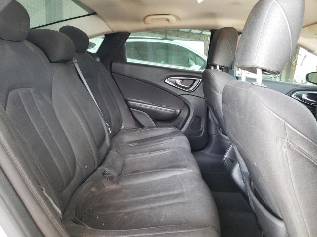 Photo 6 from auction – 2015 CHRYSLER 200 LIMITE with VIN 1C3CCCAB2FN633265