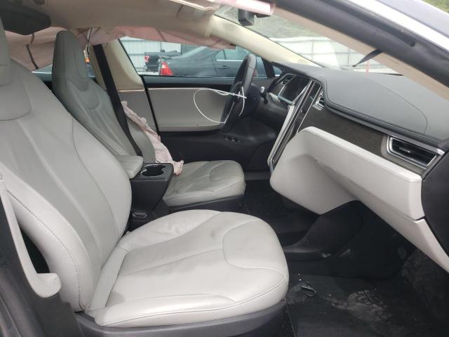 Photo 5 from auction – 2013 TESLA MODEL S with VIN 5YJSA1DN1DFP22456