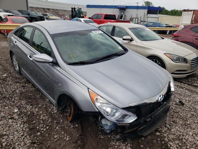 HYUNDAI SONATA HYB 2015 with VIN KMHEC4A46FA123094 - Photo from auction