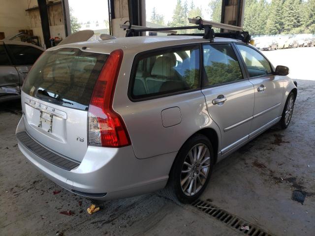 Photo 4 from auction – 2011 VOLVO V50 T5 with VIN YV1672MWXB2617679