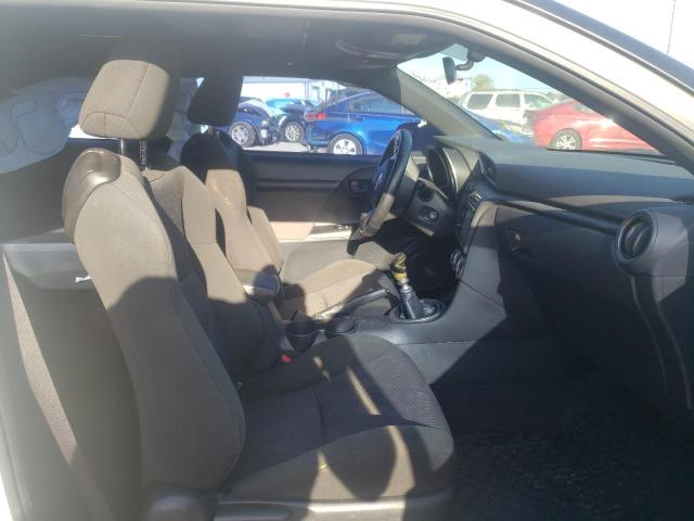 Photo 5 from auction – 2012 TOYOTA SCION TC with VIN JTKJF5C73C3035944