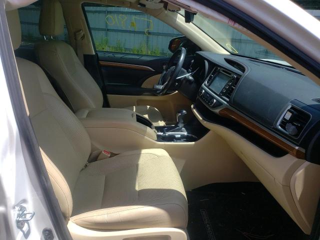 Photo 5 from auction – 2017 TOYOTA HIGHLANDER with VIN 5TDYZRFH0HS209242