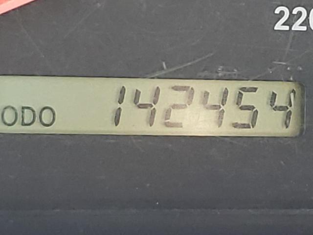 Photo 8 from auction – 2005 KIA SORENTO EX with VIN KNDJC733555359459