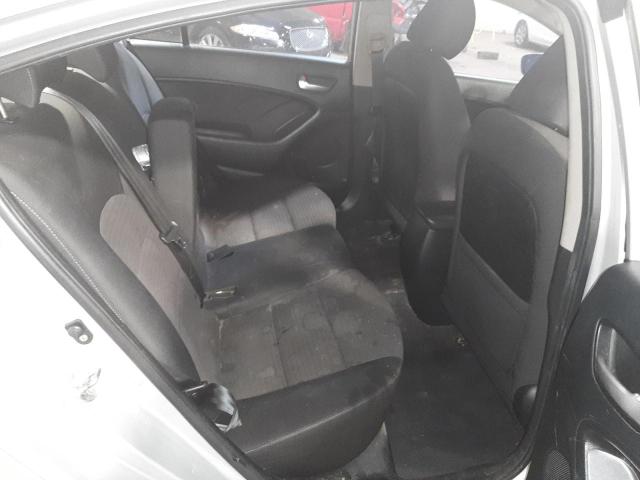 Photo 6 from auction – 2018 KIA FORTE LX with VIN 3KPFL4A76JE247584