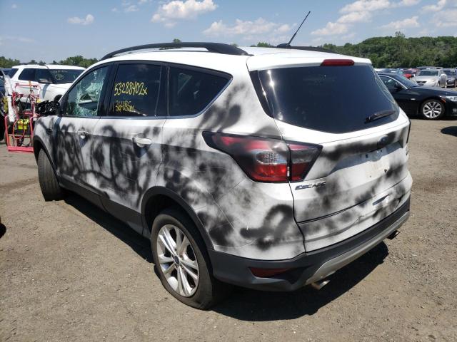 Photo 3 from auction – 2018 FORD ESCAPE SE with VIN 1FMCU9GD1JUB75863