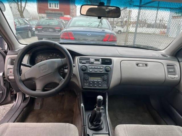 Photo 9 from auction – 2000 HONDA ACCORD EX with VIN 1HGCG6572YA159482