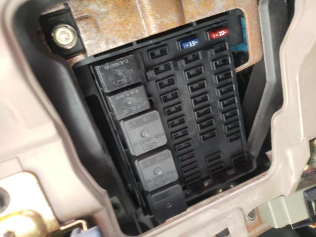 Photo 9 from auction – 2000 FORD EXPEDITION with VIN 1FMRU17L2YLC41422