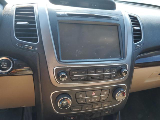 Photo 9 from auction – 2014 KIA SORENTO with VIN 5XYKUDA73EG526558