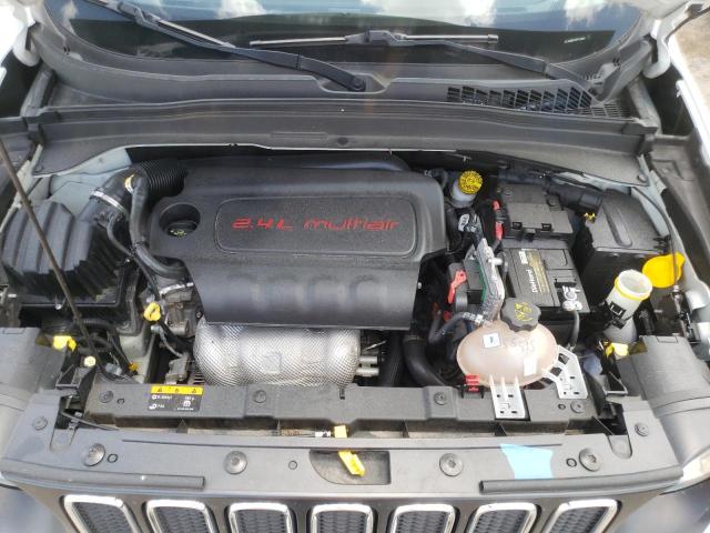 Photo 7 from auction – 2017 JEEP RENEGADE L with VIN ZACCJABB1HPF30563