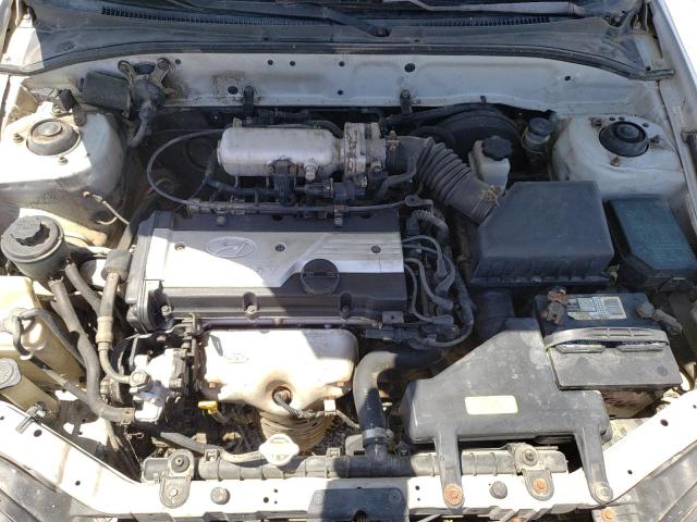 Photo 7 from auction – 2003 HYUNDAI ACCENT L with VIN KMHCF35C23U265186