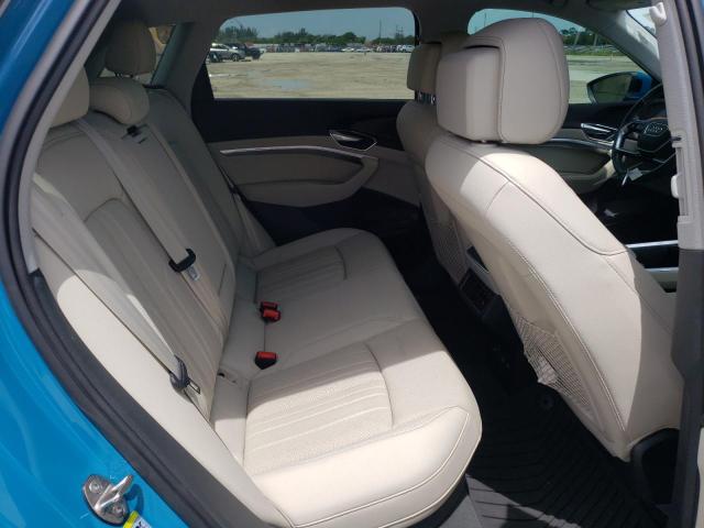 Photo 6 from auction – 2019 AUDI E-TRON PRE with VIN WA1LAAGE2KB022018