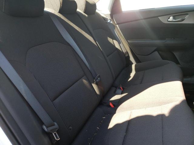 Photo 6 from auction – 2021 KIA FORTE FE with VIN 3KPF24AD0ME304228