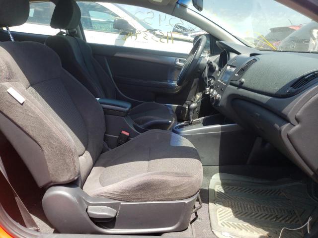 Photo 5 from auction – 2010 KIA FORTE SX with VIN KNAFW6A3XA5135170