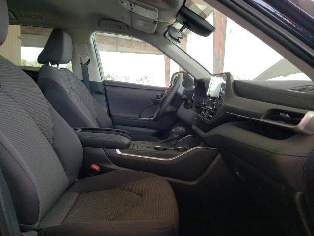 Photo 5 from auction – 2022 TOYOTA HIGHLANDER with VIN 5TDZZRAH2NS542632