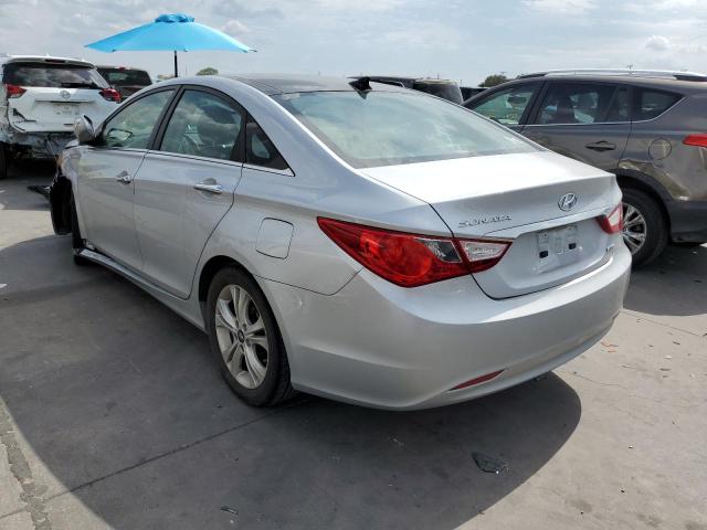 Photo 3 from auction – 2012 HYUNDAI SONATA SE with VIN 5NPEC4AC7CH456954