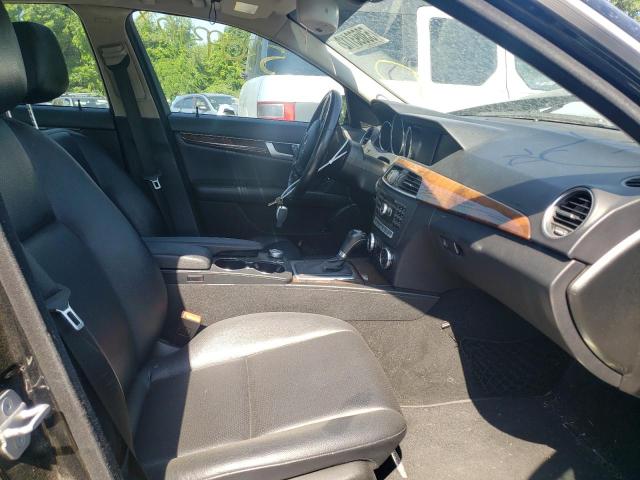 Photo 5 from auction – 2012 MERCEDES-BENZ C 300 4MAT with VIN WDDGF8BB3CA651024