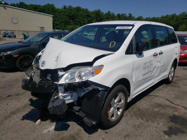 Photo 2 from auction – 2015 TOYOTA SIENNA with VIN 5TDZK3DC4FS580656