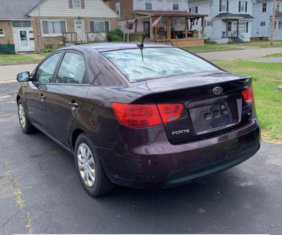 Photo 3 from auction – 2010 KIA FORTE EX with VIN KNAFU4A20A5177266