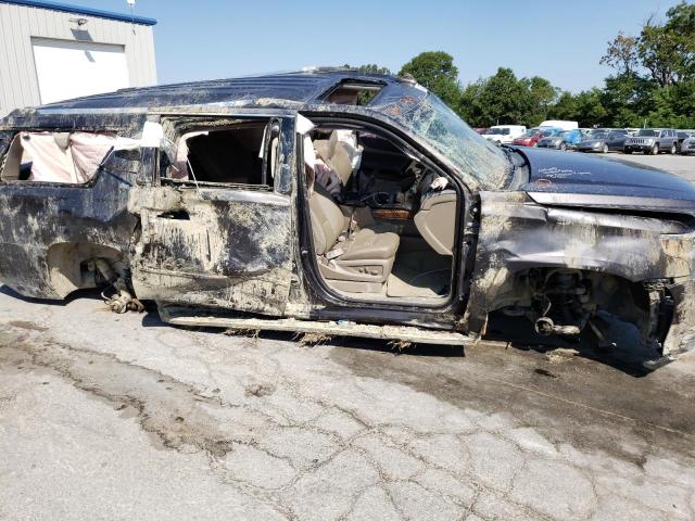 Photo 9 from auction – 2016 CHEVROLET SUBURBAN K with VIN 1GNSKJKC3GR161102