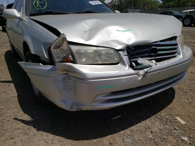 Photo 9 from auction – 2001 TOYOTA CAMRY CE with VIN JT2BG22K410606538