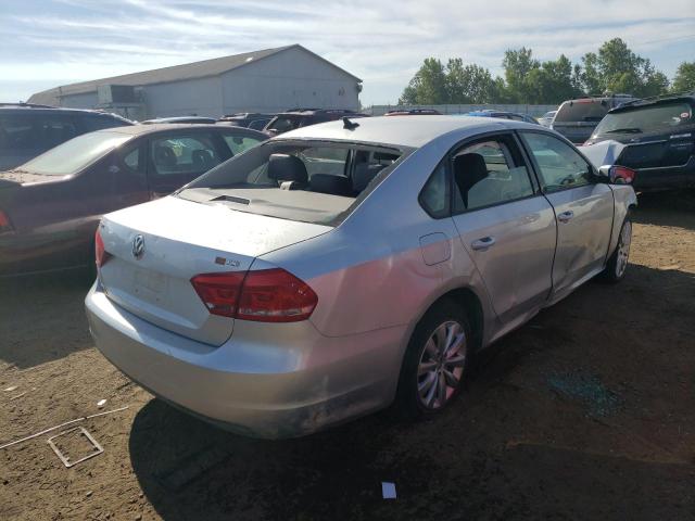 Photo 4 from auction – 2015 VOLKSWAGEN PASSAT S with VIN 1VWAT7A38FC045270