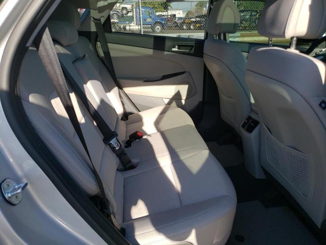 Photo 6 from auction – 2018 HYUNDAI TUCSON VAL with VIN KM8J3CA26JU671871
