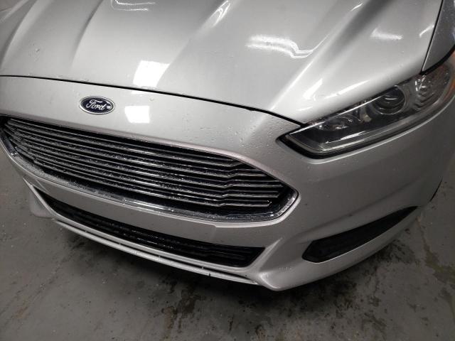 Photo 9 from auction – 2016 FORD FUSION SE with VIN 3FA6P0HD6GR388039