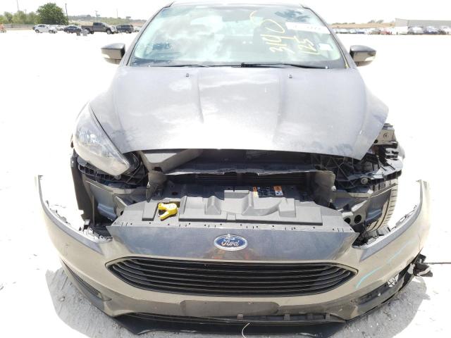Photo 9 from auction – 2017 FORD FOCUS SE with VIN 1FADP3FE8HL314125