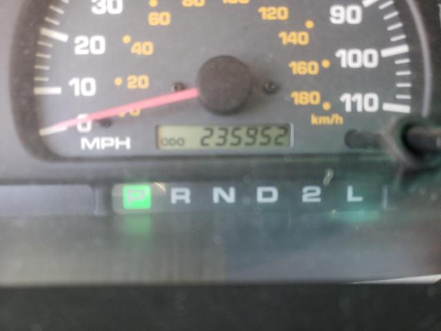 Photo 8 from auction – 2001 TOYOTA 4RUNNER SR with VIN JT3GN86R510206926